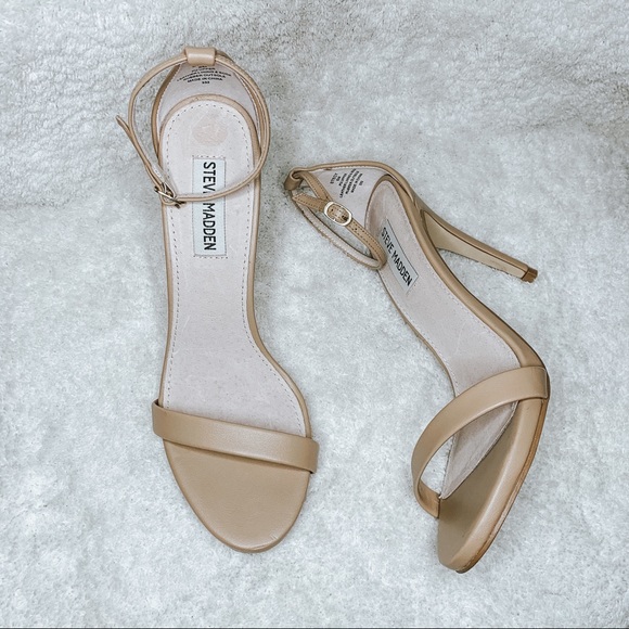 Steve Madden Shoes - EUC Steve Madden ‘Stecy’ Nude Sandal